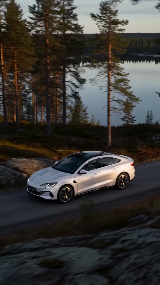 Постер авторекламы без съёмок